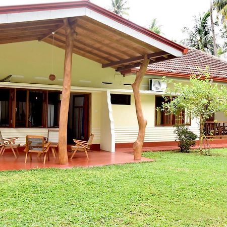 Villa Polhena マータラ エクステリア 写真