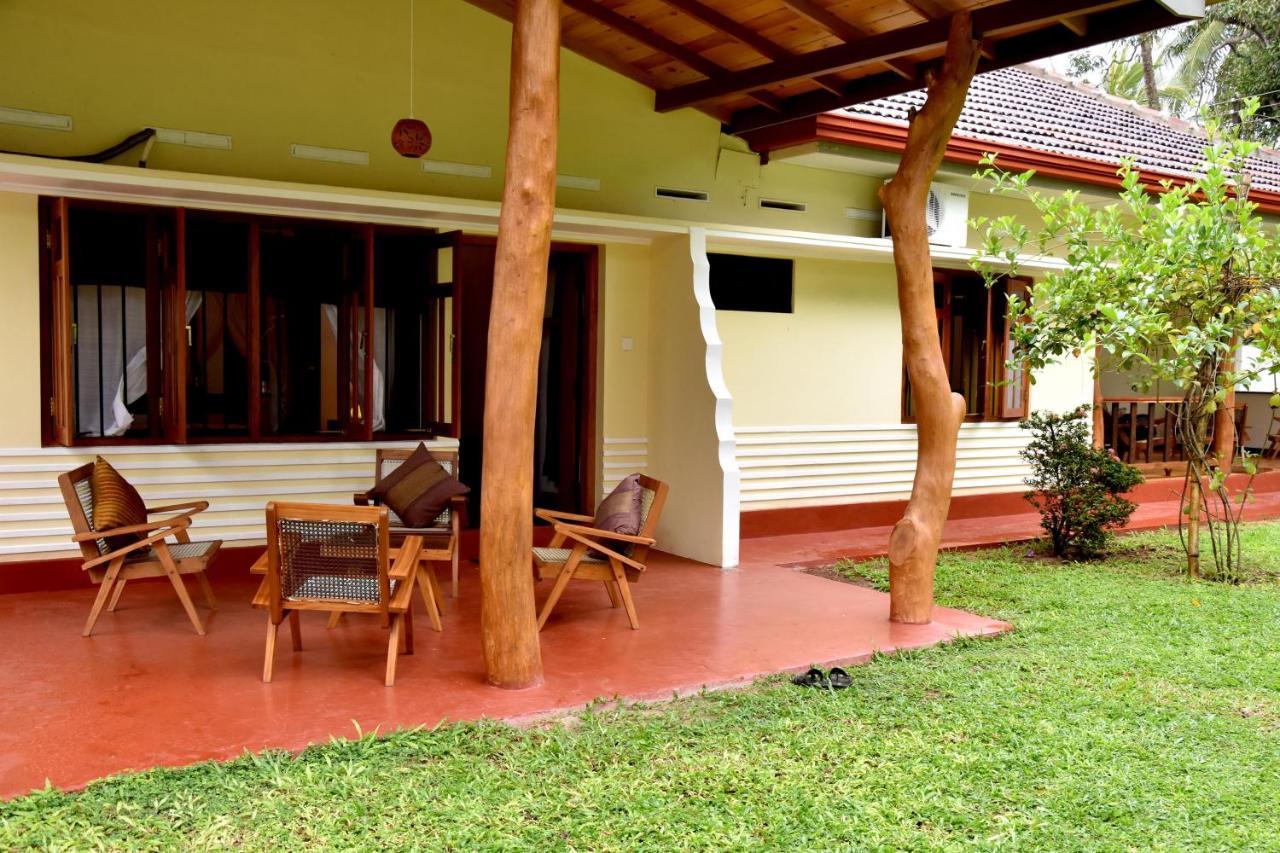 Villa Polhena マータラ エクステリア 写真